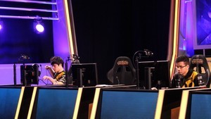 LCS Week 8 34 pics