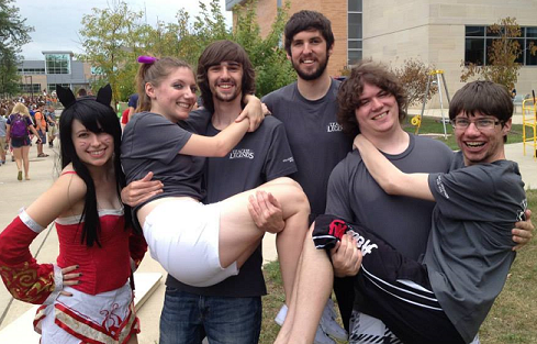 Collegiate LoL Programs: Their Positive Effect on the Community and eSports