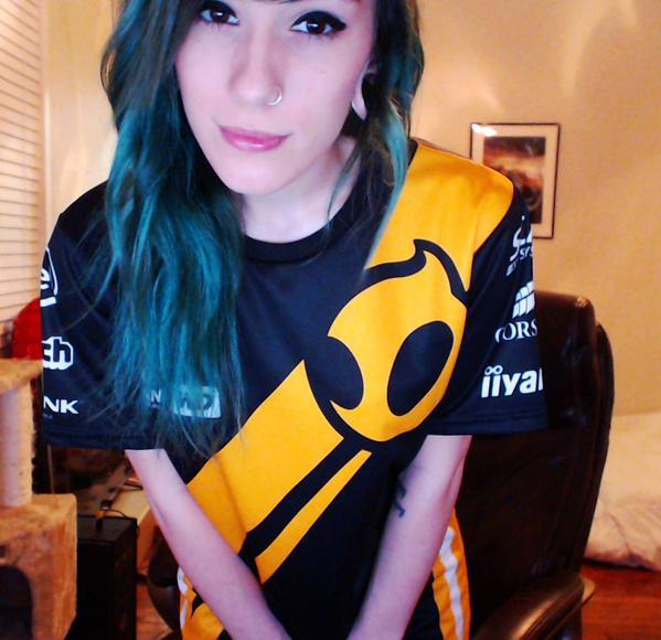 Team Dignitas Featured Streamer Spotlight: Pterodactylsftw