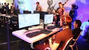 Dreamhack Open - Day 1 94 pics
