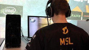 Dreamhack Open - Day 1 94 pics