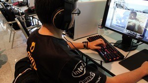 Dreamhack Open - Day 1 94 pics