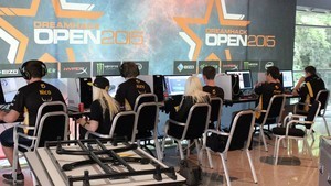 Dreamhack Open - Day 2 75 pics