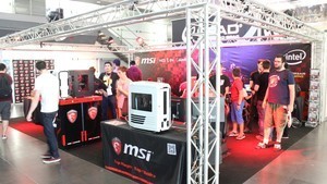 Dreamhack Open - Day 2 75 pics