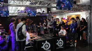 Dreamhack Open - Day 2 75 pics