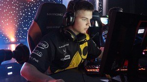 Dreamhack Open - Day 2 75 pics