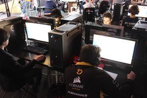 Dreamhack Summer 2015 - Day 1 66 pics