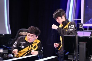 LCS Summer Split: Week 8 Day 2