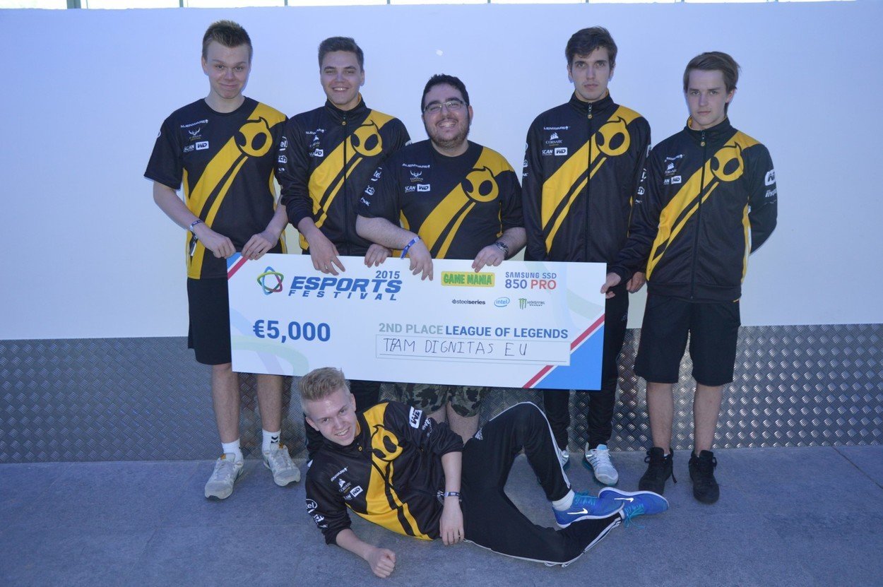 Brokenshard: My Year In Team Dignitas