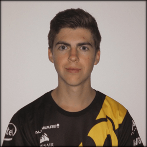 Interview with Team Dignitas SMITE Hunter iRens on Super Regionals