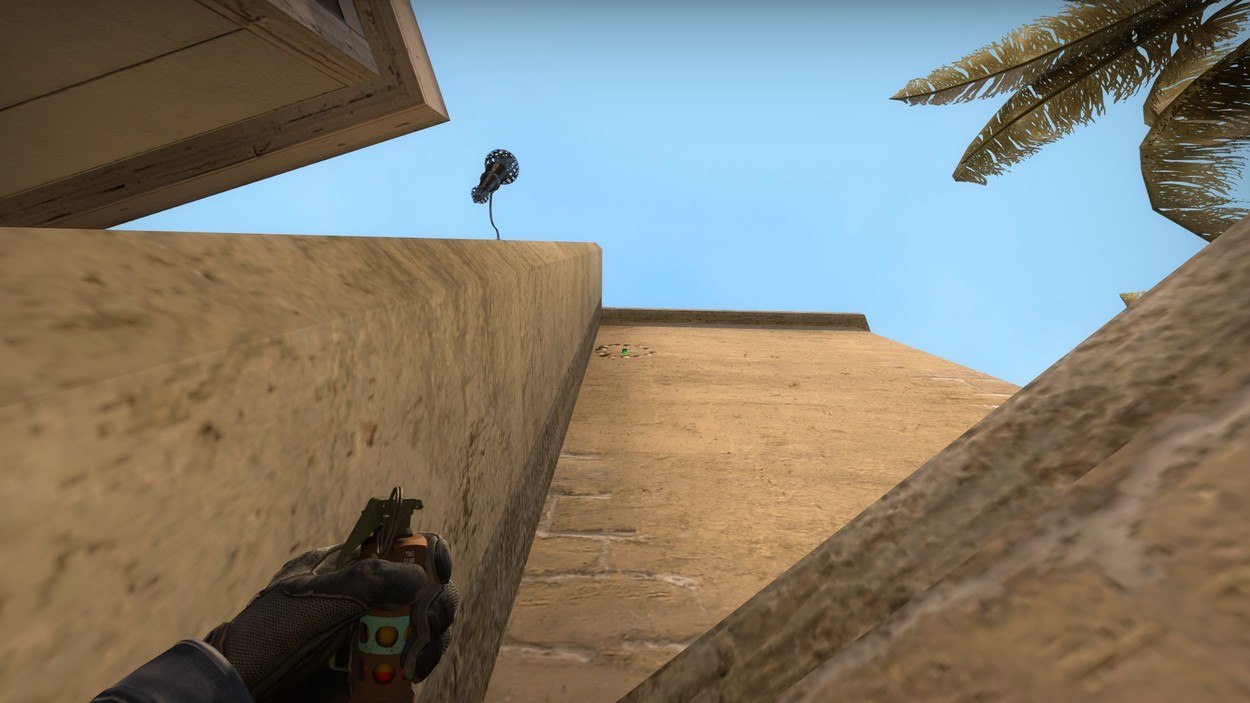 How to Deal with Default Mirage A-Site Smokes as a Counter-Terrorist