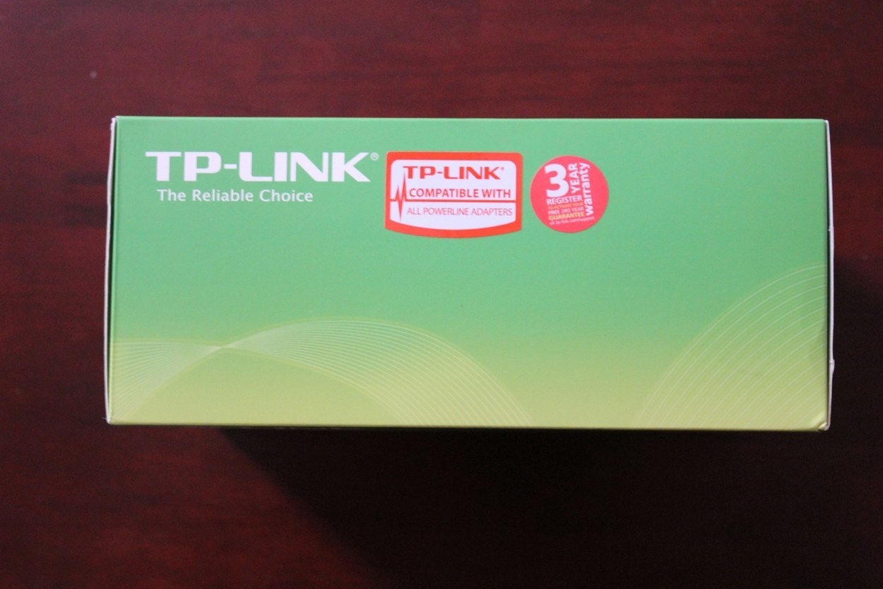 TP-Link AV2000 2-port Gigabit Passthrough Powerline Starter Kit