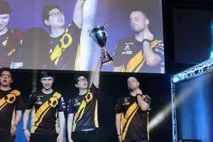 Dreamhack Valencia 2016 59 pics