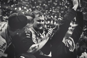 ESL One New York 86 pics