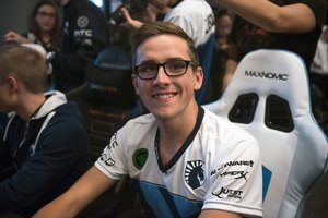 ESL One New York 86 pics
