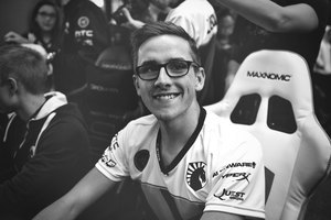 ESL One New York 86 pics