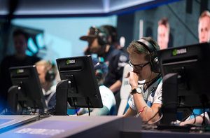 ESL One New York 86 pics