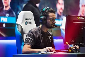 ESL One New York 86 pics