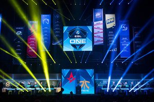 ESL One New York 86 pics