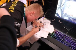 Dreamhack Winter 2016 22 pics