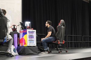 Genesis 6 - Lucky & HugS 28 pics