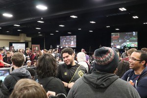 Genesis 6 - Lucky & HugS 28 pics