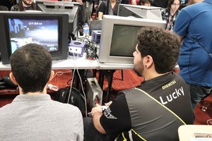 Genesis 6 - Lucky & HugS 28 pics