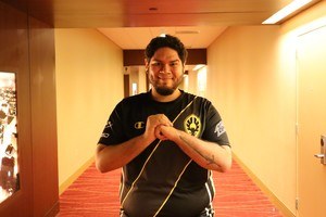 Genesis 6 - Lucky & HugS 28 pics