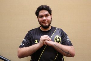 Genesis 6 - Lucky & HugS