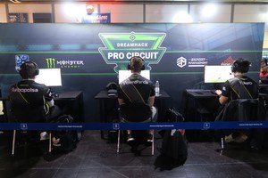 Dreamhack Leipzig - Rocket League 38 pics