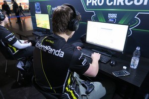 Dreamhack Leipzig - Rocket League 38 pics